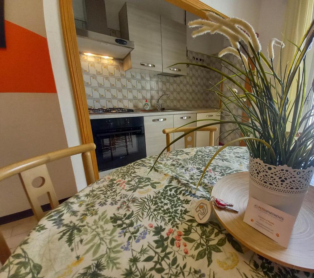 Petlyapartments Μπελάρια-Ιτζέα Μαρίνα Εξωτερικό φωτογραφία
